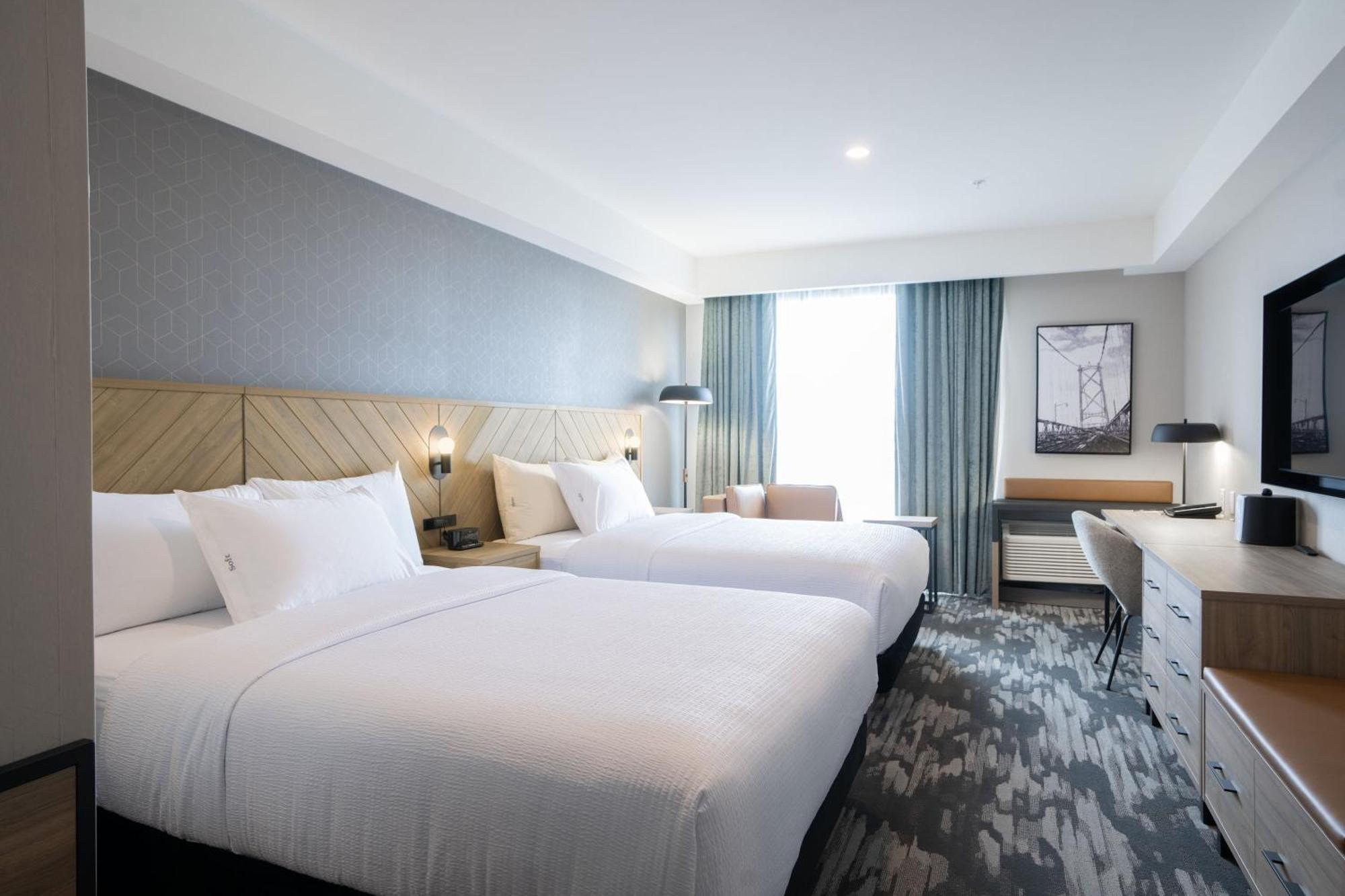 Sandman Signature Dartmouth Hotel & Suites Exterior photo
