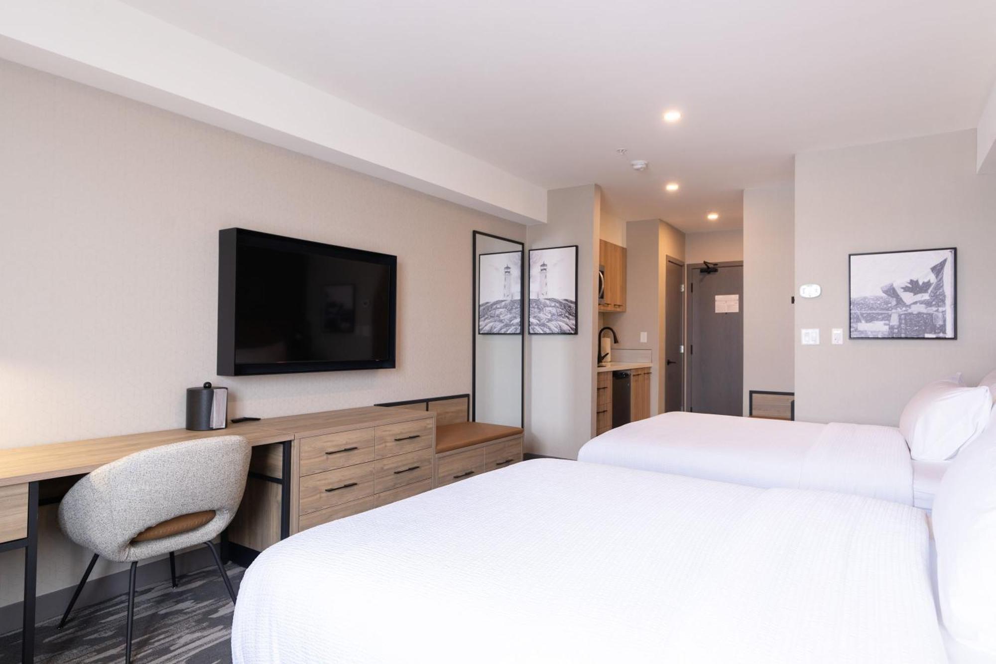 Sandman Signature Dartmouth Hotel & Suites Exterior photo